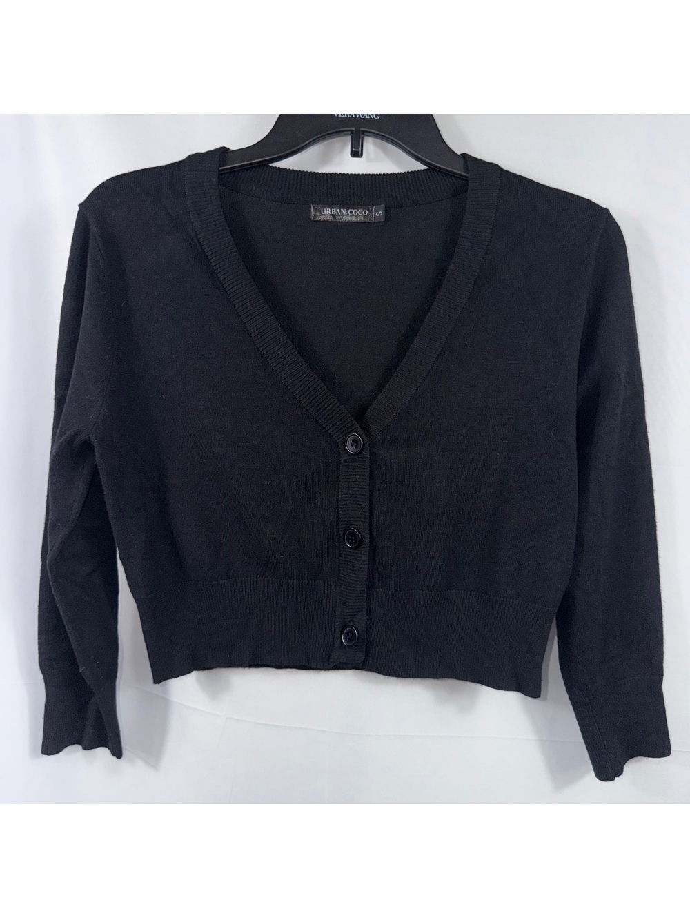 Urban CoCo Black Cropped V-Neck Cardigan Small